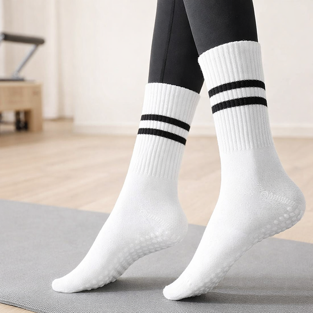 Women's Pilates Socks Silicone Grip - Double-Bar Mid-Leg