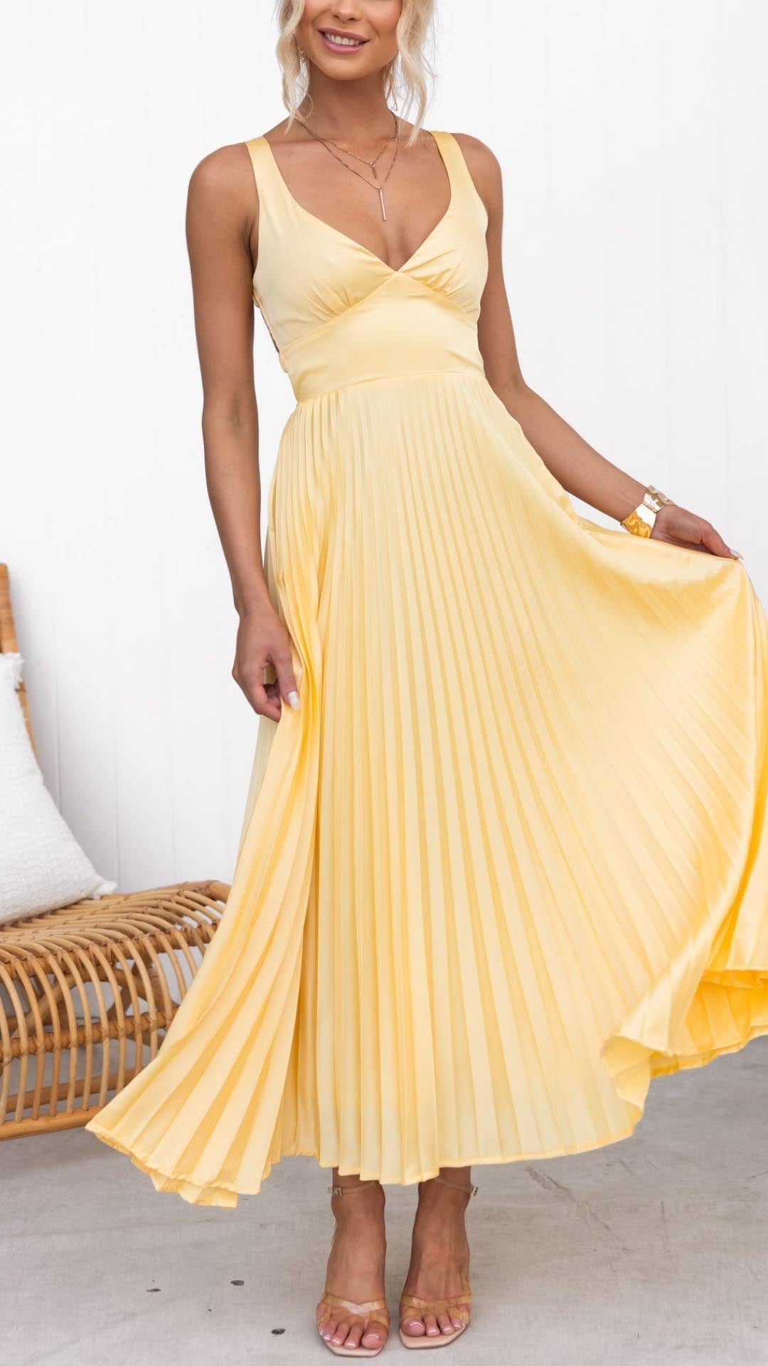 Pleated A-Line - Maxi Evening Dress - V-Neck