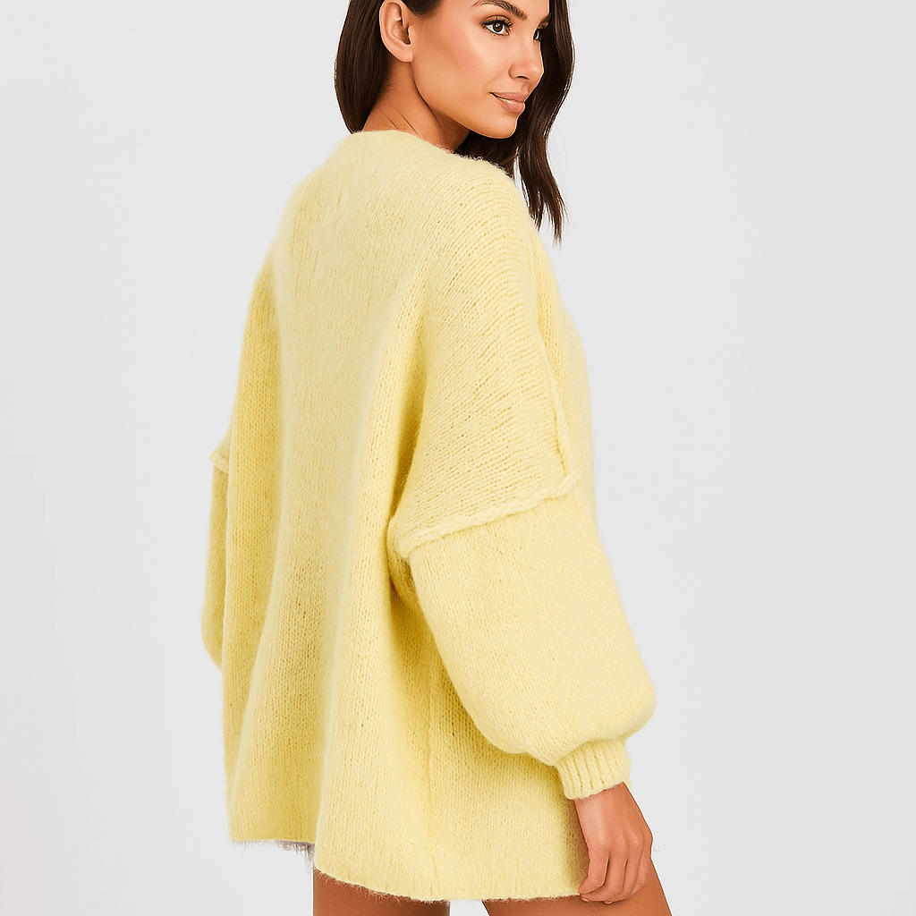 Women's Oversized Knit Cardigan - Soft - Comfortable - Warm